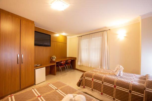 Barbur Center Hotel Ponta Grossa  Exteriér fotografie
